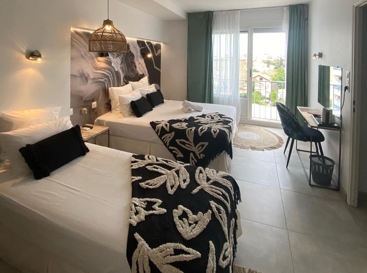 Hotel Les Sables - Urban Style - By Logis Hotels Canet-en-Roussillon Bagian luar foto