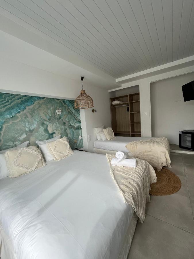 Hotel Les Sables - Urban Style - By Logis Hotels Canet-en-Roussillon Bagian luar foto